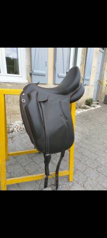 Sella da dressage Devoucoux  17.5" - 2013