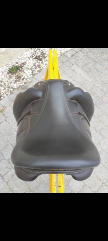 Sella da dressage Devoucoux  17.5" - 2013