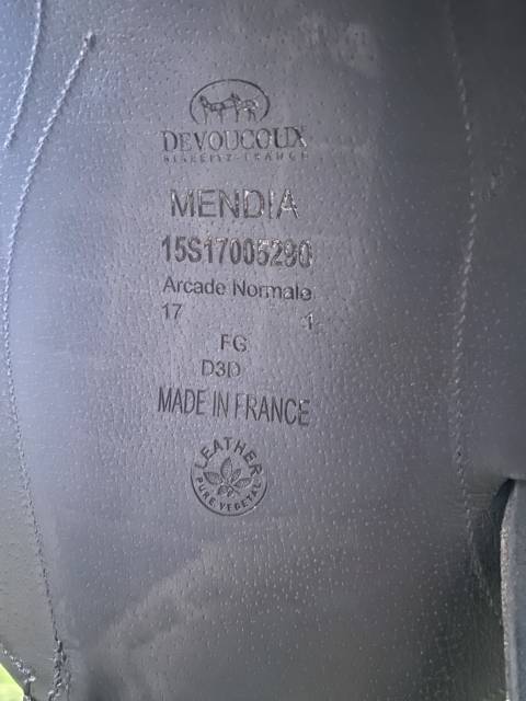 Sella da dressage Devoucoux  17" - 2015