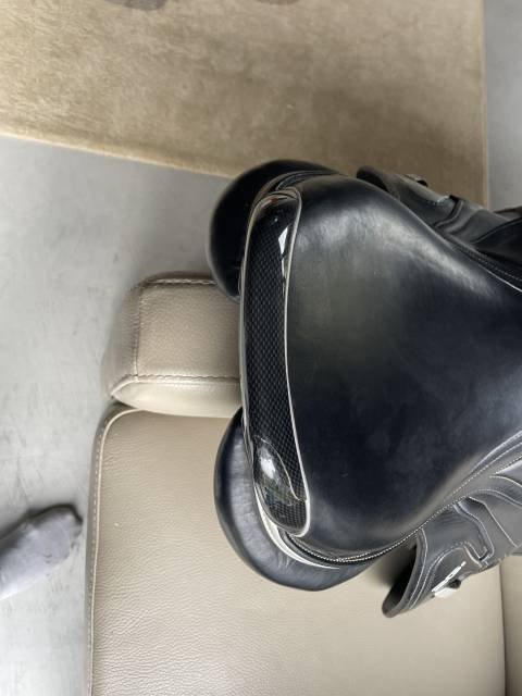 Sella da salto ostacoli CWD  16.5" - 2021