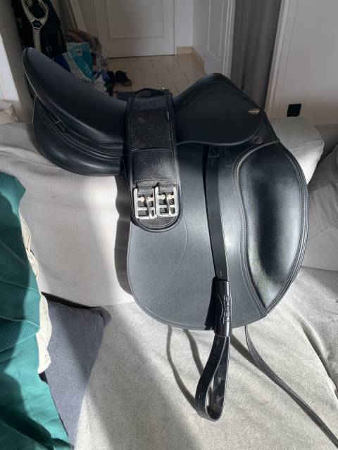 Sella da dressage Tekna  16.5" - 2020