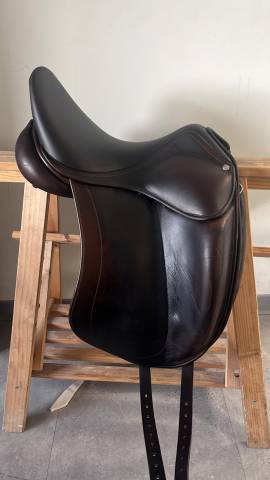 Sella da dressage Childeric  16.5" - 2012