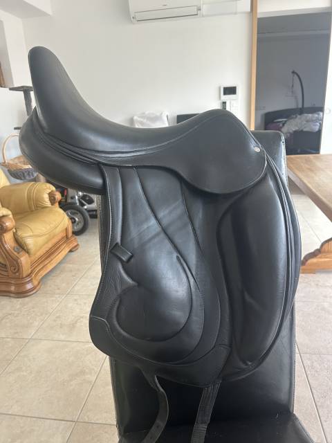 Sella da dressage Antarès  17.5" - 2018