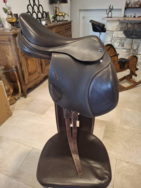 Altra sella Ikonic Horseball évolution  17.5" - 2023