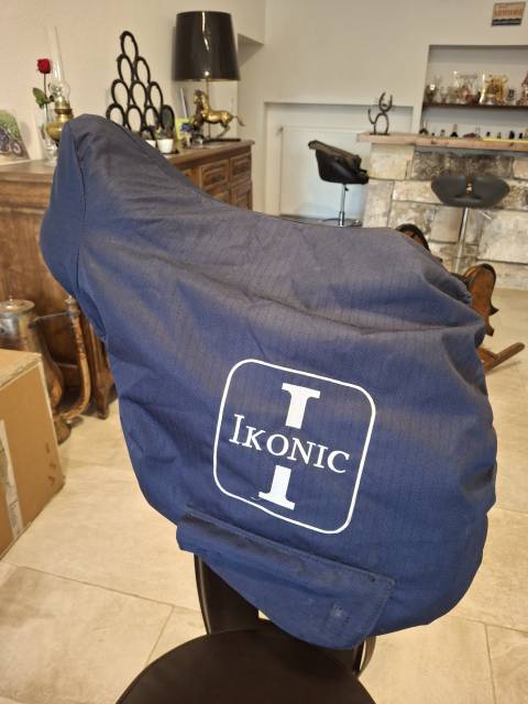 Altra sella Ikonic Horseball évolution  17.5" - 2023