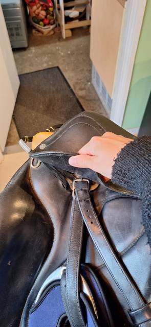 Sella da dressage Antarès  17.5" - 2010