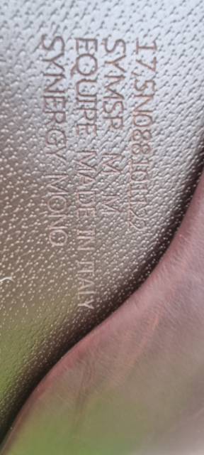 Sella da salto ostacoli Equipe  17.5" - 2024