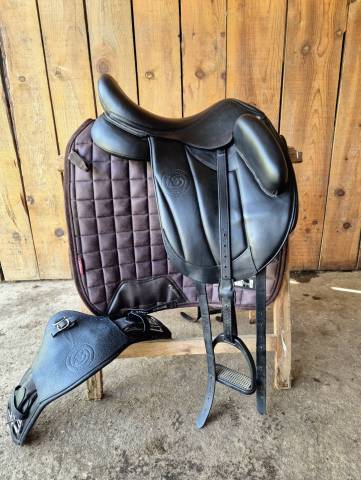 Sella da dressage Forestier  16.5" - 2021
