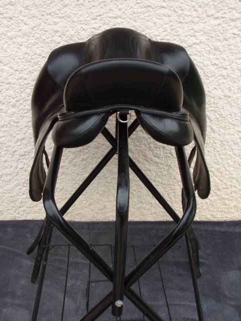 Sella da dressage Antarès  17.5" - 2011