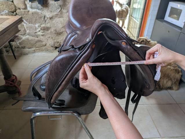 Sella da dressage Butet  17.5" - 2013