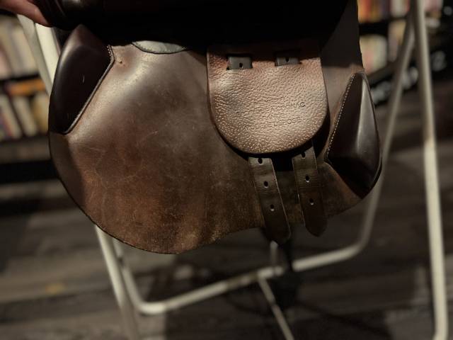 Sella da salto ostacoli Meyer  17.5" - 2022