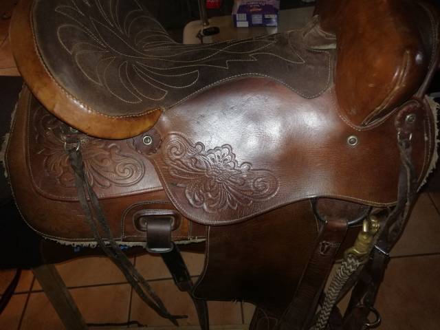 Sella western   16" - 2015