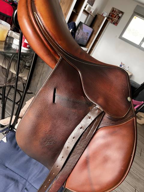 Sella da salto ostacoli Butet  17" - 2013