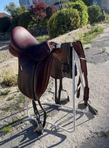 Sella da dressage CWD  16.5" - 2011