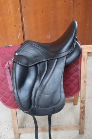 Sella da dressage Antarès  16.5" - 2022
