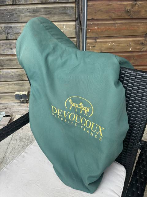 Sella da salto ostacoli Devoucoux  17.5" - 2015