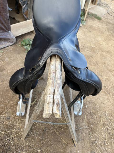 Sella da dressage Prestige Italia  18" - 2018