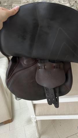 Sella da salto ostacoli Renaissance F 18" - 2021