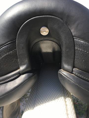 Sella da dressage Devoucoux  17.5" - 2023