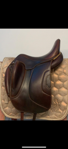 Sella da dressage Antarès  17" - 2020