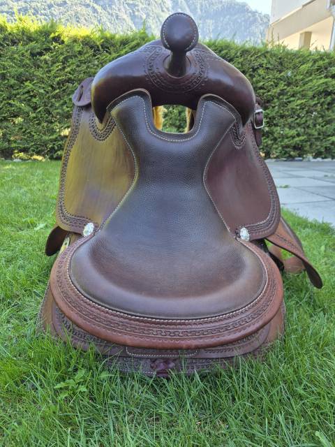 Sella western   15" - 2025