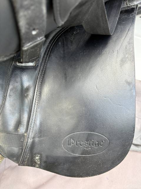 Sella da dressage Prestige Italia  17" - 2009