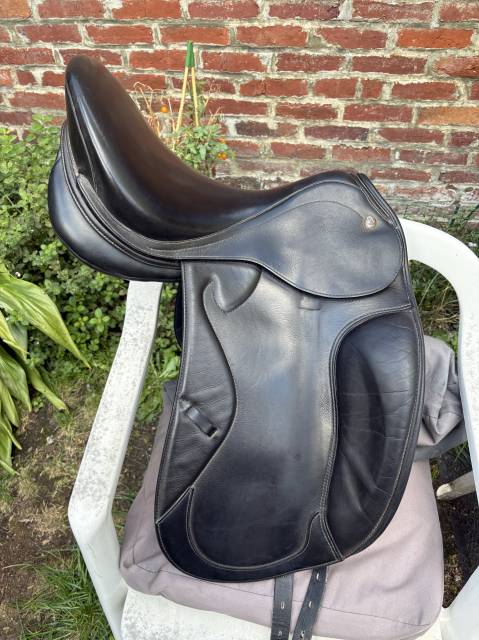 Sella da dressage Prestige Italia  17" - 2009