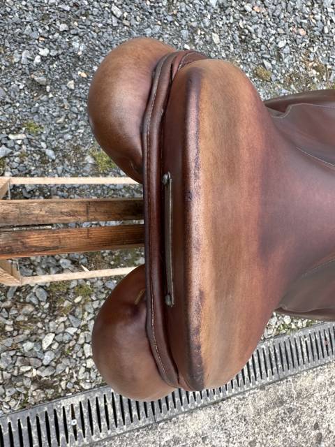 Sella da salto ostacoli Meyer  16.5" - 2020