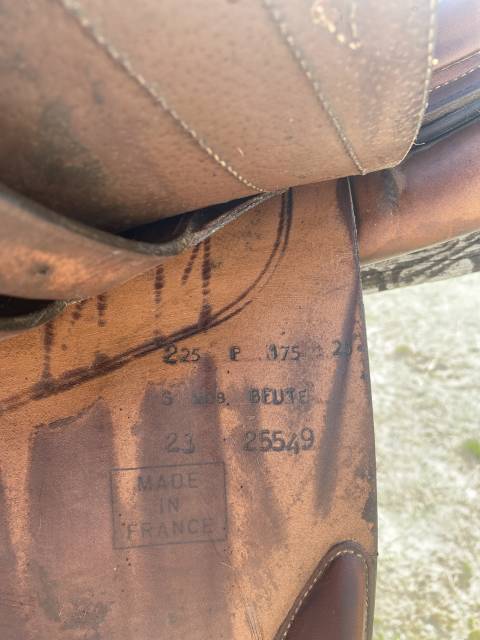 Sella da salto ostacoli Butet  17.5" - 2023