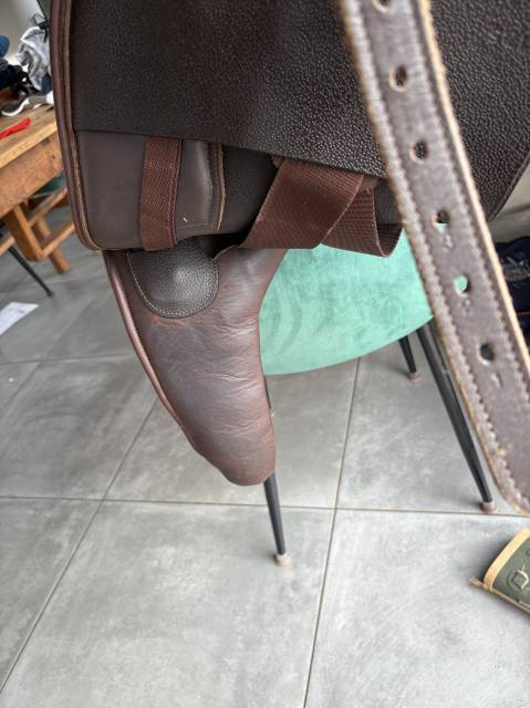 Sella da dressage  Dressage monoquartier 17.5" - 2022