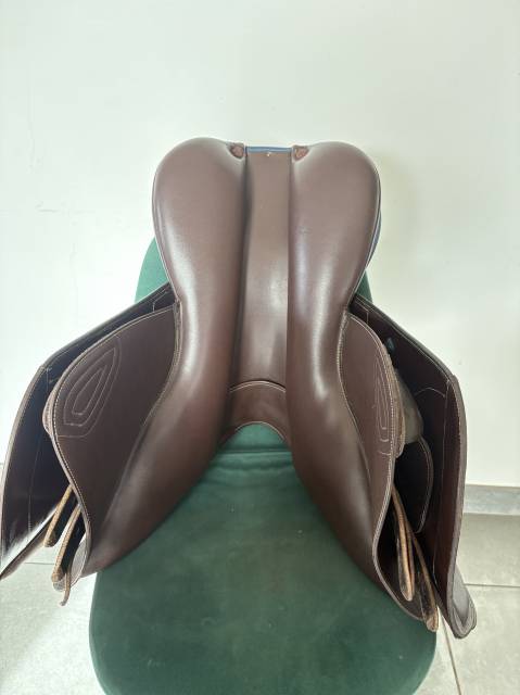 Sella mista Ikonic  17" - 2024