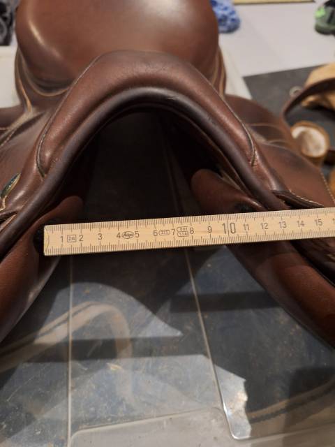 Sella da salto ostacoli Prestige Italia  17" - 2018