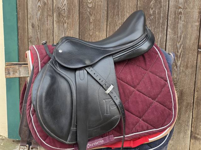 Sella Pariani Young Rider 17"