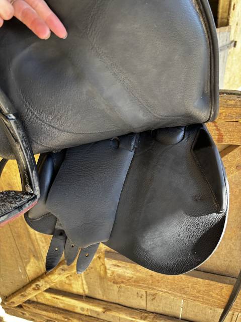 Sella da salto ostacoli Devoucoux  17.5" - 2015