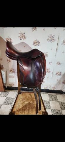 Sella da dressage CWD SE08 17.5" - 2012