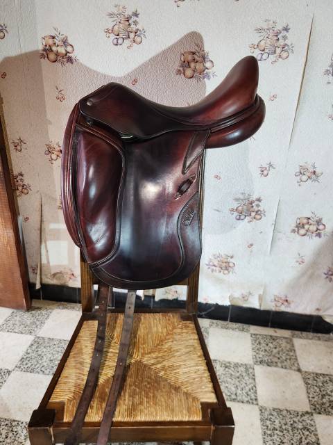 Sella da dressage CWD SE08 17.5" - 2012