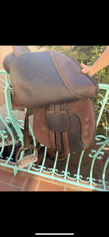 Sella mista Bates  17.5" - 2021