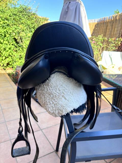 Sella da dressage Antarès  17" - 2020