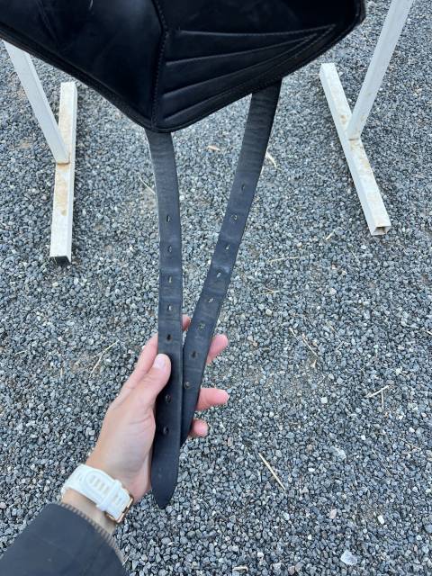 Sella da dressage Devoucoux  17.5" - 2023