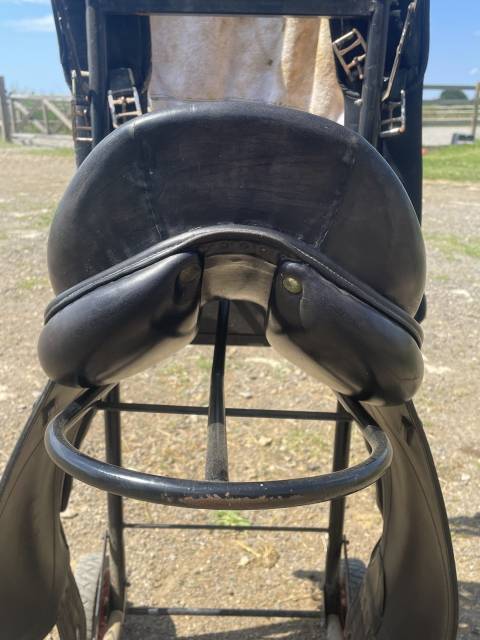 Sella da dressage Devoucoux  17.5" - 2001