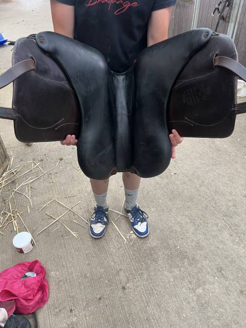 Sella da dressage Devoucoux  17.5" - 2017