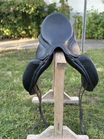 Sella da dressage Childeric  17.5" - 2019
