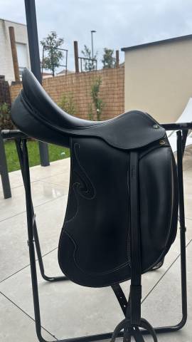 Sella da dressage Prestige Italia Passion K dressage 17" - 2022