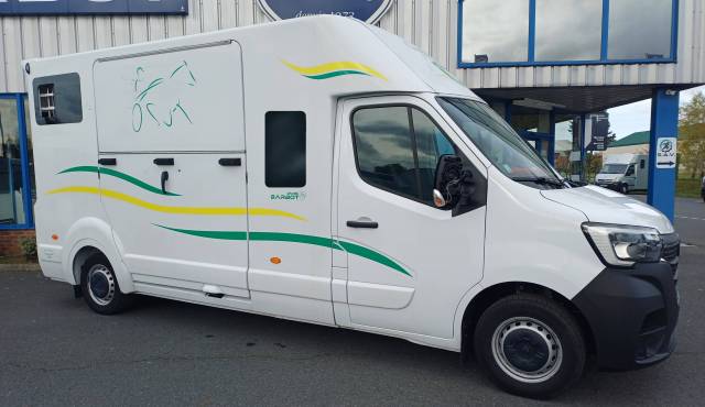 Van per Cavalli Barbot D5 2023 Occasione