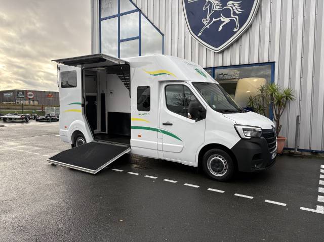 Van per Cavalli Barbot D5 2023 Occasione