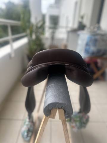 Sella da salto ostacoli Forestier  18" - 2023