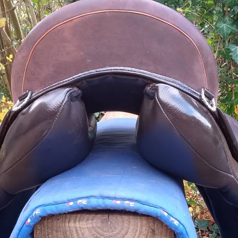 Sella da dressage Ludomar  17.5" - 2020