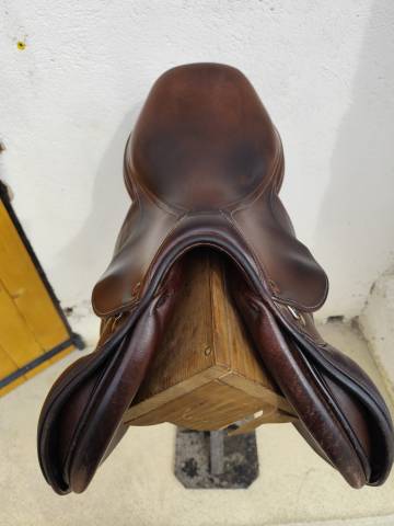 Sella da salto ostacoli Prestige Italia  18" - 2007