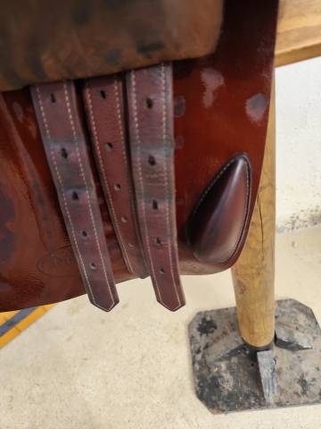 Sella da salto ostacoli Prestige Italia  18" - 2007