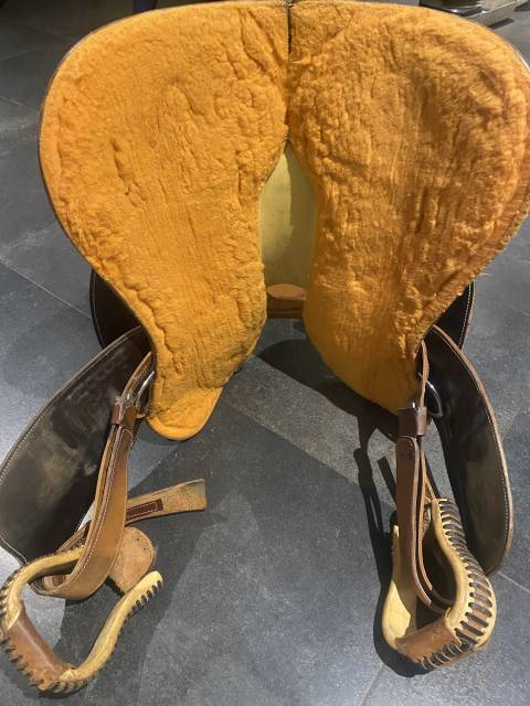 Sella western  Garland Diamond 17.5" - 2010